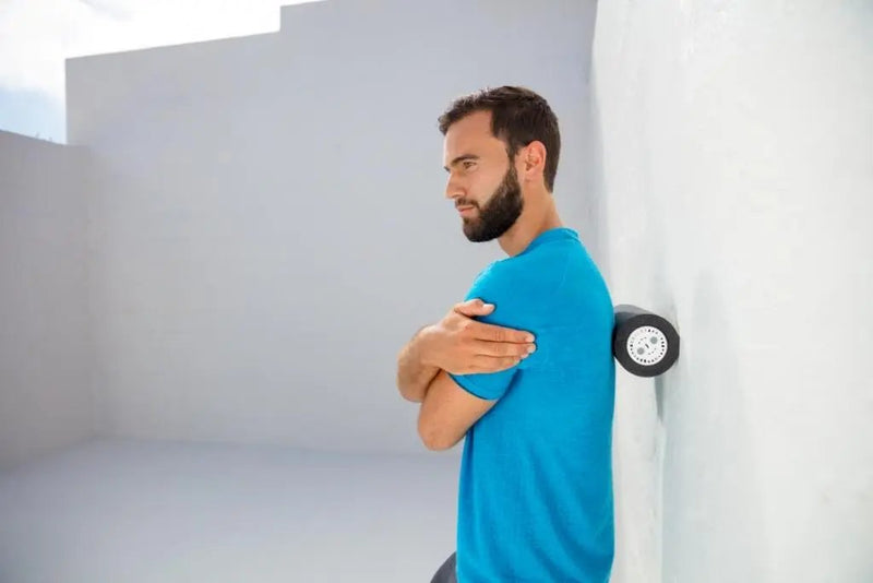 Blackroll Booster Set Slim, Vibrationsmassage Rolle, Anwendnungsbeispiel Rücken