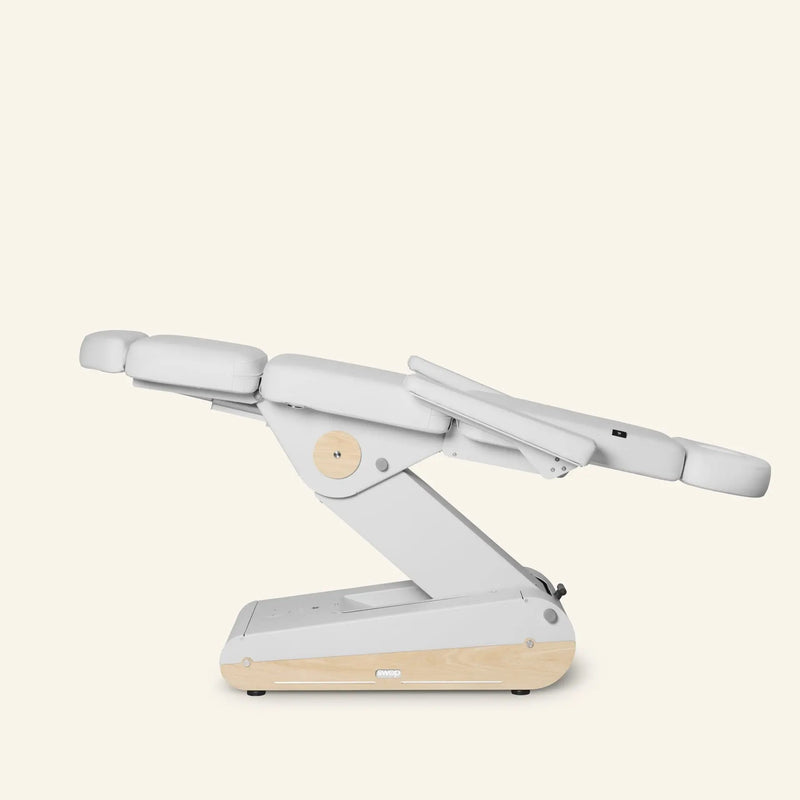 Kosmetikliege NAGGURA - SWOP B4 Pro Beauty Naggura