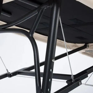 Zen Stronglight, leichte klappbare Massageliege, Farbe Creme, Faltmechanismus im Detail