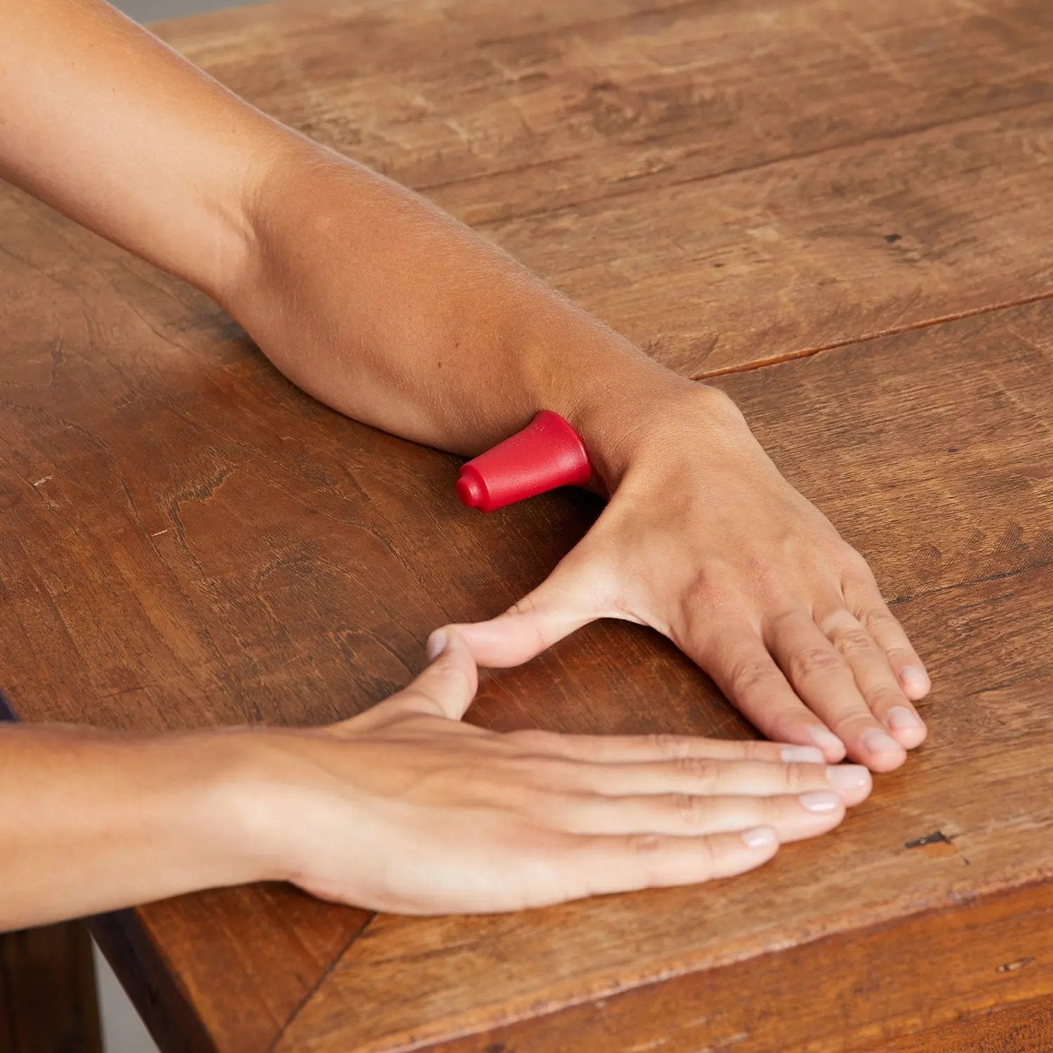 BellaBambi, Buch: Schmerzfrei durch Cupping, Auszug aus Buch Anwendung Handgelenk