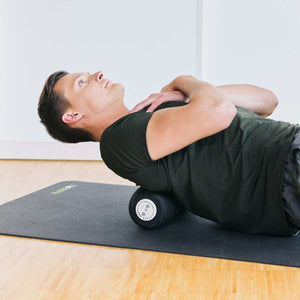 BLACKROLL® TWIN Faszienrolle  Rückenübung