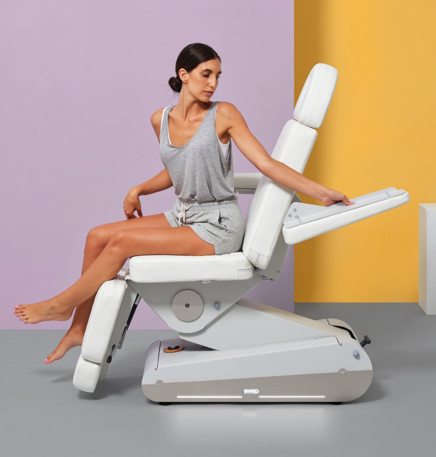 Kosmetikliege NAGGURA - SWOP B4 Pro Beauty