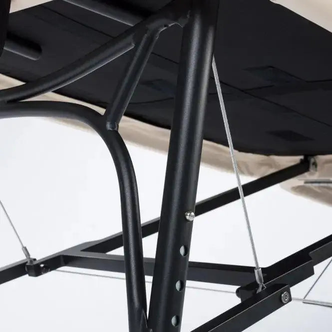 Zen Stronglight, leichte klappbare Massageliege, Farbe Creme, Faltmechanismus im Detail